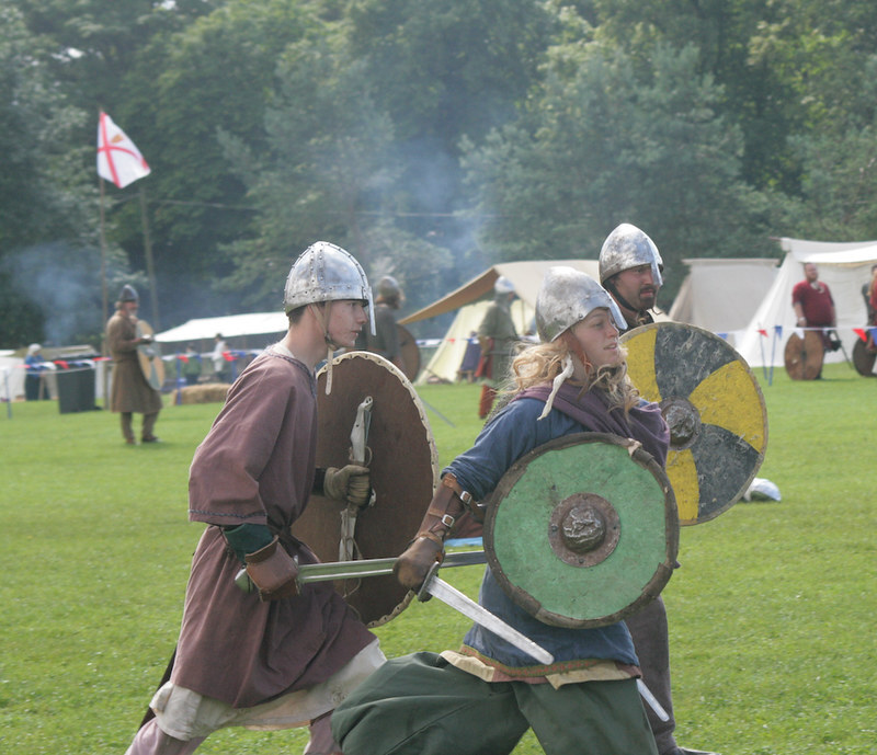 photographybyduncanholmes_2771624119_skirmishing (87 of 133).jpg